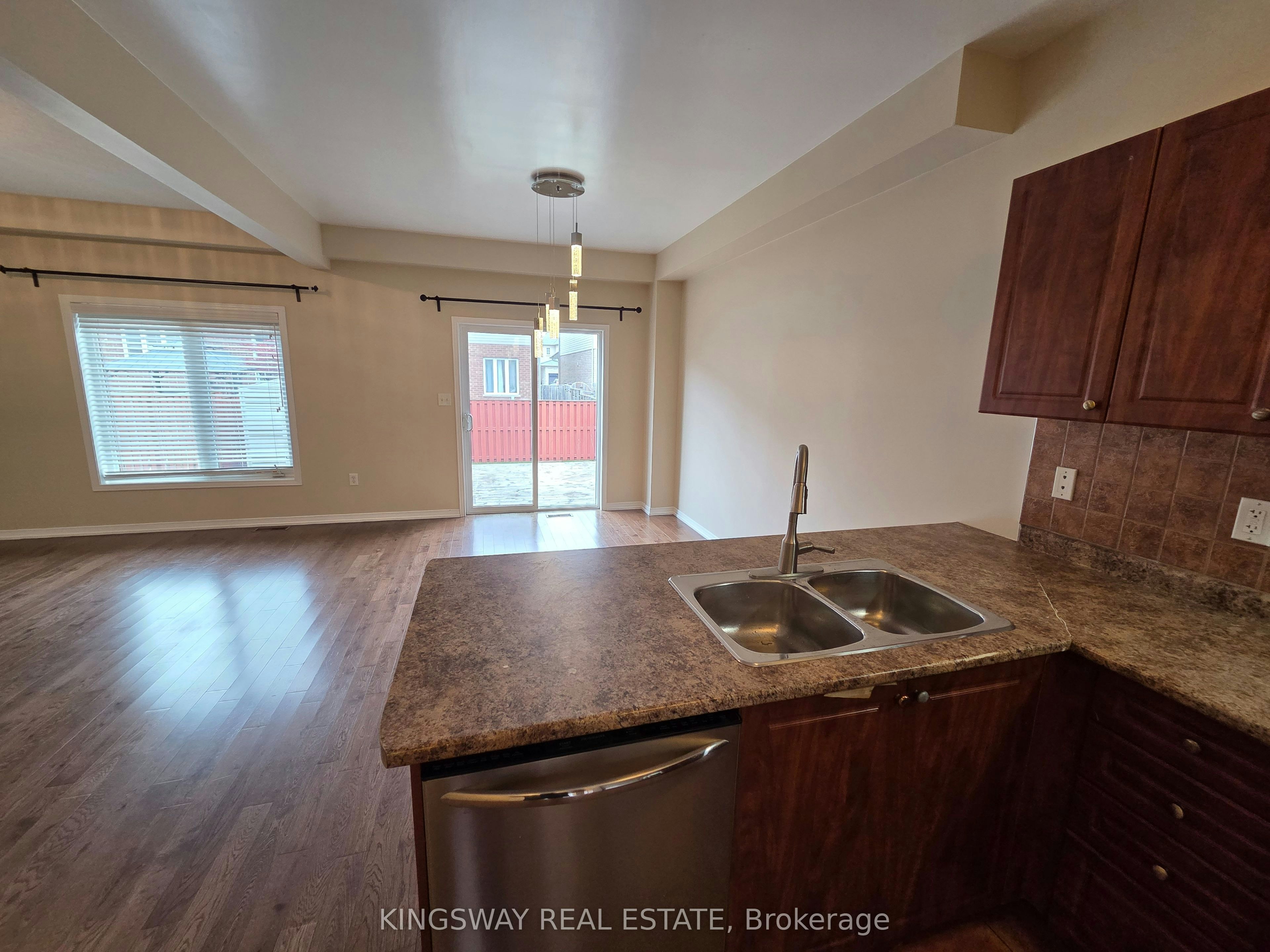 28 Tidemore Heights, Hamilton, ON, L8E 0B7 - 7