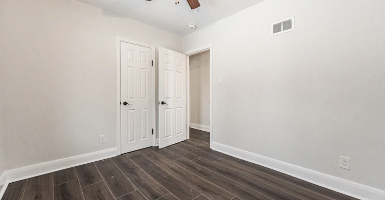 18 Ridgewood Avenue, Kitchener, ON, N2H 4L2 - 23