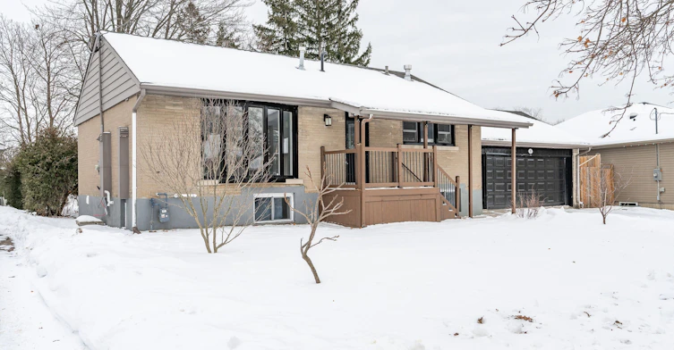 18 Ridgewood Avenue, Kitchener, ON, N2H 4L2 - 3