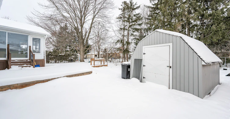 18 Ridgewood Avenue, Kitchener, ON, N2H 4L2 - 27