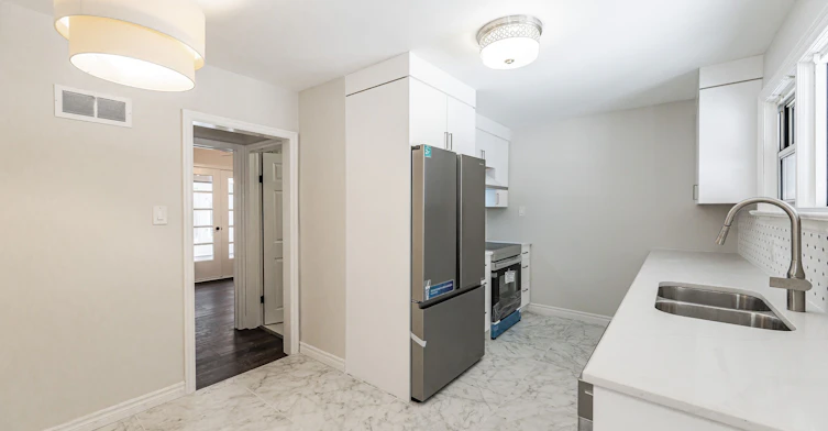 18 Ridgewood Avenue, Kitchener, ON, N2H 4L2 - 11