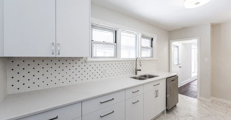 18 Ridgewood Avenue, Kitchener, ON, N2H 4L2 - 14