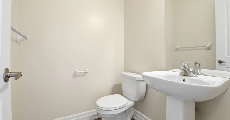 9546 Tallgrass Avenue, Niagara Falls, ON, L2G 0Y2 - 5