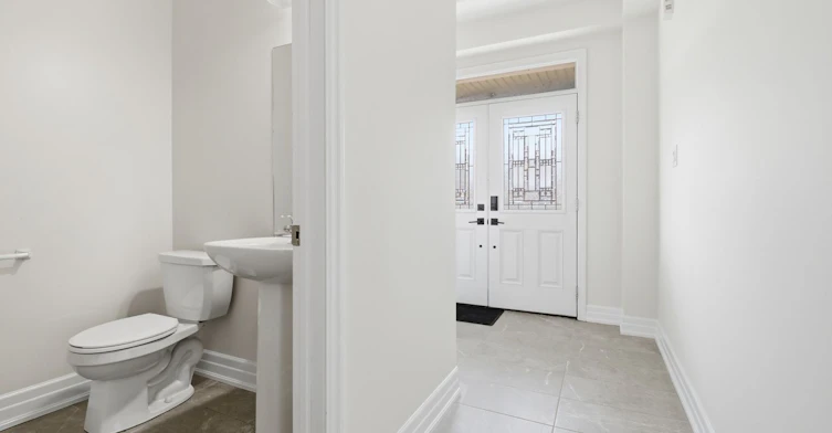 9546 Tallgrass Avenue, Niagara Falls, ON, L2G 0Y2 - 3