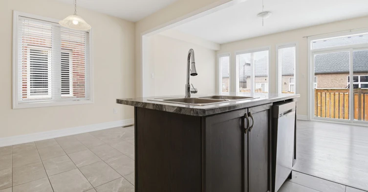 9546 Tallgrass Avenue, Niagara Falls, ON, L2G 0Y2 - 8