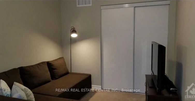1924 Maple Grove, Ottawa, ON, K2S 1B9 - 8