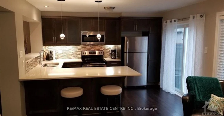 1924 Maple Grove, Ottawa, ON, K2S 1B9 - 3