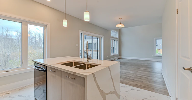 123 Jewel Street, Blue Mountains, ON, N0H 1J0 - 23