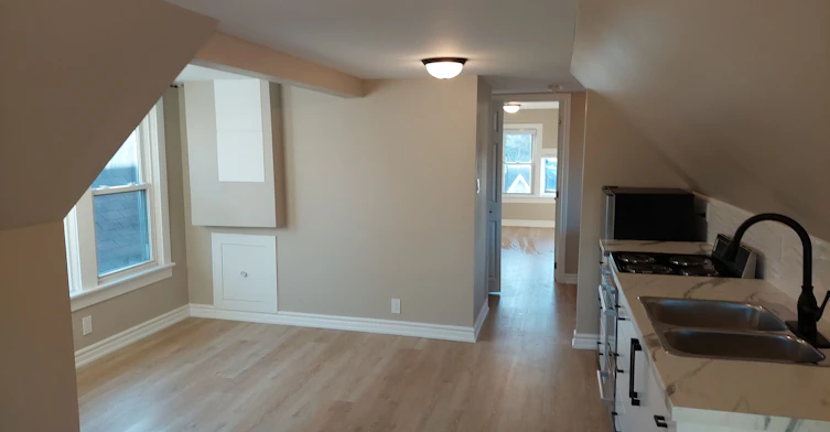 LOFT-148 Gibson Avenue, Hamilton, ON, L8L 6J8 - 2