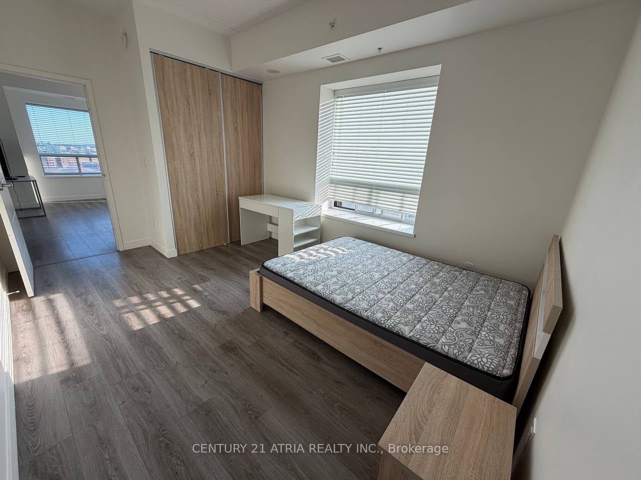 1310-318 Spruce Street, Waterloo, ON, N2L 3M7 - 12