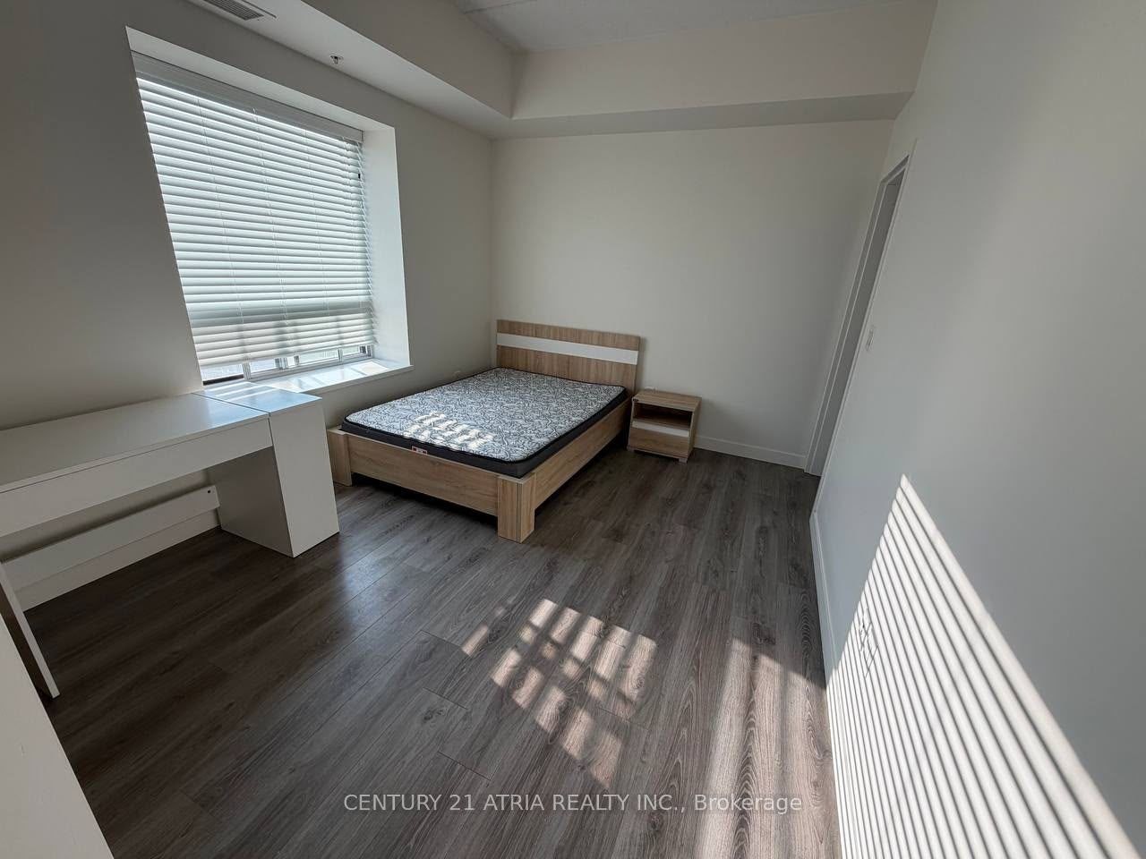 1310-318 Spruce Street, Waterloo, ON, N2L 3M7 - 5