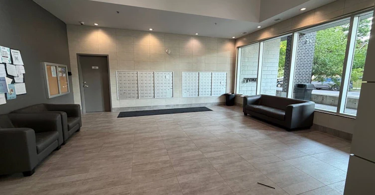 1310-318 Spruce Street, Waterloo, ON, N2L 3M7 - 14