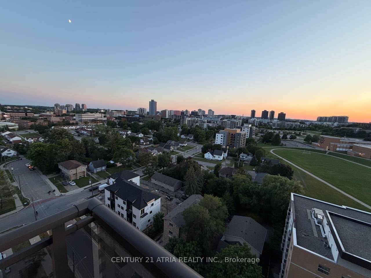 1310-318 Spruce Street, Waterloo, ON, N2L 3M7 - 16