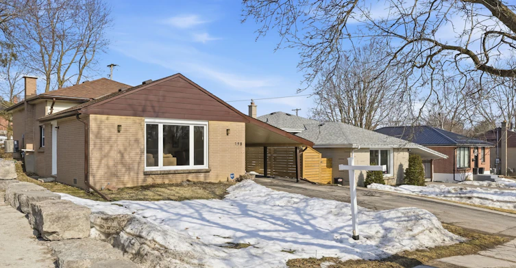 198 Shelbourne Street, Peterborough, ON, K9H 5K4 - 3