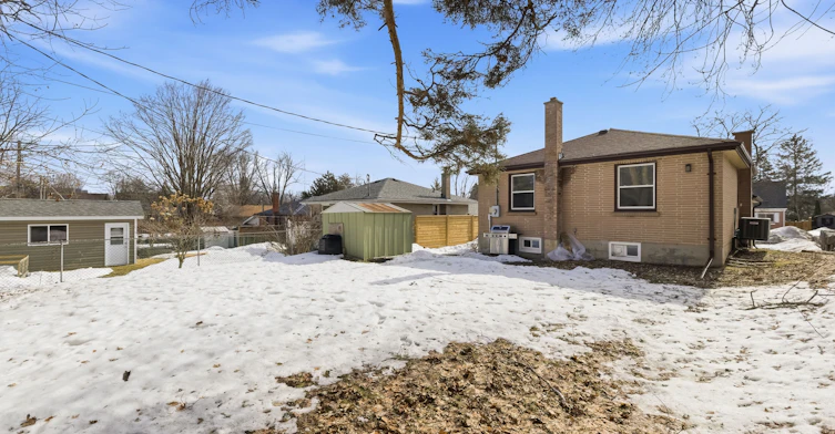 198 Shelbourne Street, Peterborough, ON, K9H 5K4 - 34
