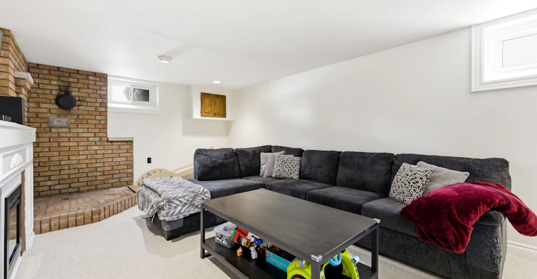 198 Shelbourne Street, Peterborough, ON, K9H 5K4 - 30