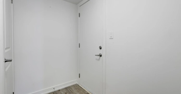 16-205 West Oak Trail, Kitchener, ON, N2R 1R4 - 18
