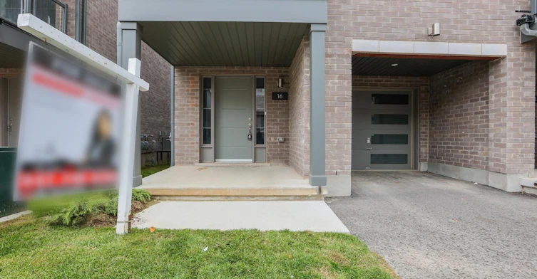 16-205 West Oak Trail, Kitchener, ON, N2R 1R4 - 3