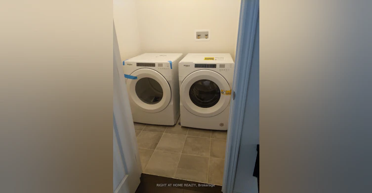 323 Raymond Road E, Hamilton, ON, L9K 0G8 - 10