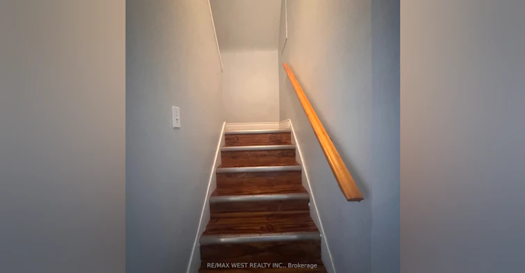 Main & 2nd-53 Shadyside Avenue, Hamilton, ON, L8V 3E2 - 13