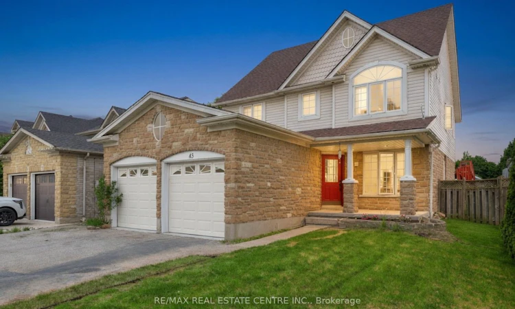 43 Decaro Crescent