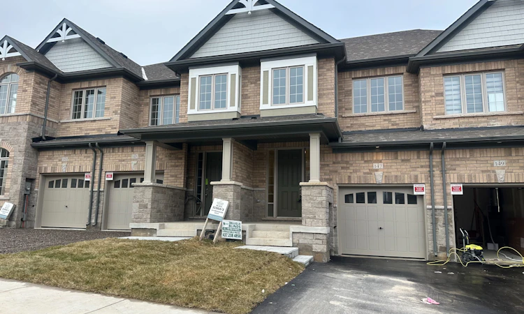 147 Broadacre Drive
