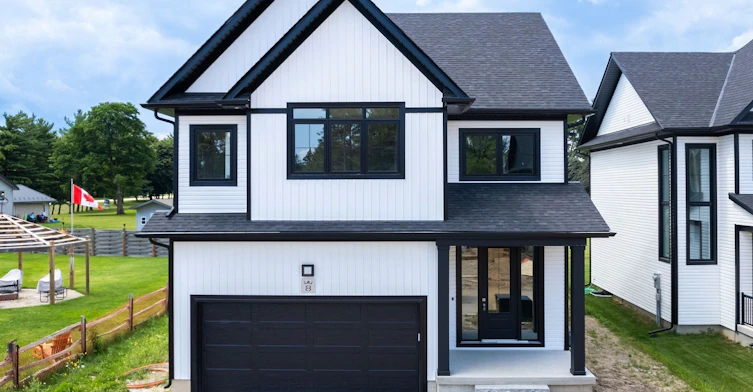 8-297 Whiting Street, Ingersoll, ON, N5C 3W5