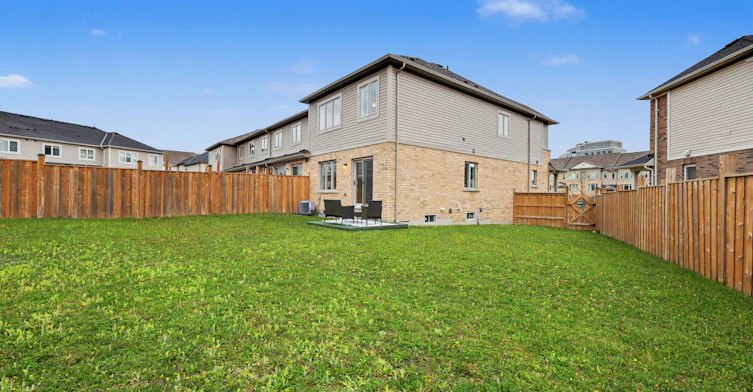 56 Skinner Drive, Guelph, ON, N1E 0E7 - 25