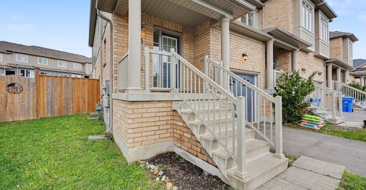 56 Skinner Drive, Guelph, ON, N1E 0E7 - 4