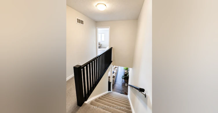 77 Hollybrook Trail, Kitchener, ON, N2R 0M7 - 20