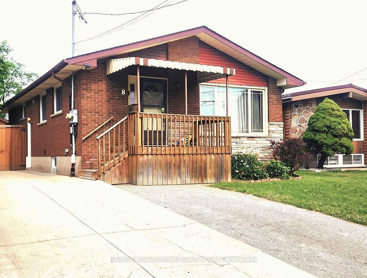 Lower-18 Greeningdon Drive, Hamilton, ON, L9A 3A7