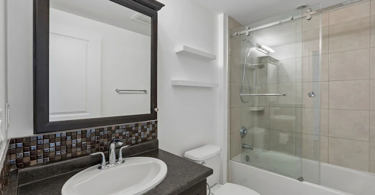 201-427 Aberdeen Avenue, Hamilton, ON, L8P 2S4 - 22