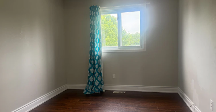 135 Activa Avenue, Kitchener, ON, N2E 3T3 - 12