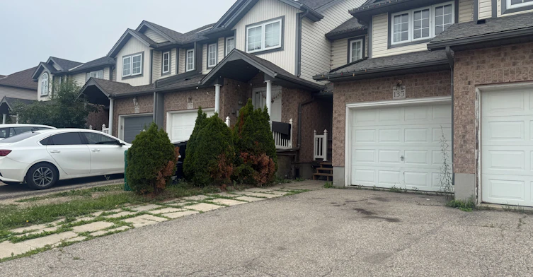 135 Activa Avenue, Kitchener, ON, N2E 3T3