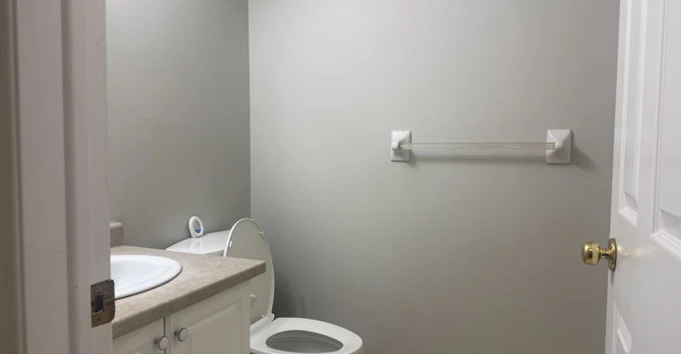 135 Activa Avenue, Kitchener, ON, N2E 3T3 - 10