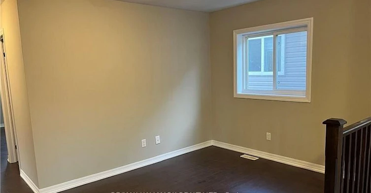 Main-286 Buttonbush Street, Waterloo, ON, N2V 0B2 - 11