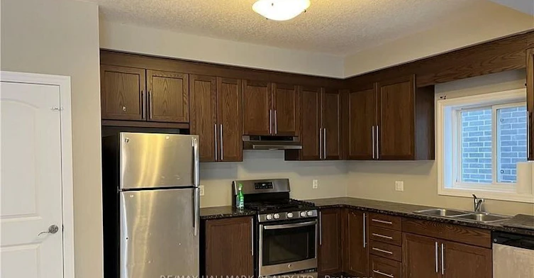 Main-286 Buttonbush Street, Waterloo, ON, N2V 0B2 - 3