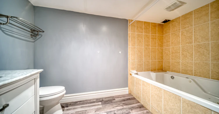 44 Royal Henley Boulevard, St. Catharines, ON, L2N 4S1 - 36