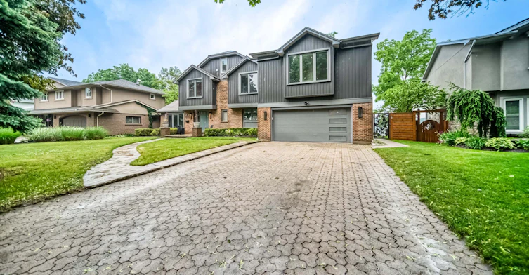 44 Royal Henley Boulevard, St. Catharines, ON, L2N 4S1 - 3