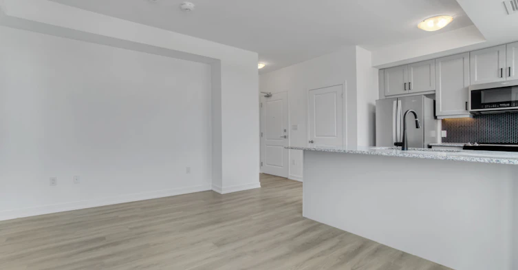 437-10 Mallard Trail, Hamilton, ON, L8B 2A7 - 10