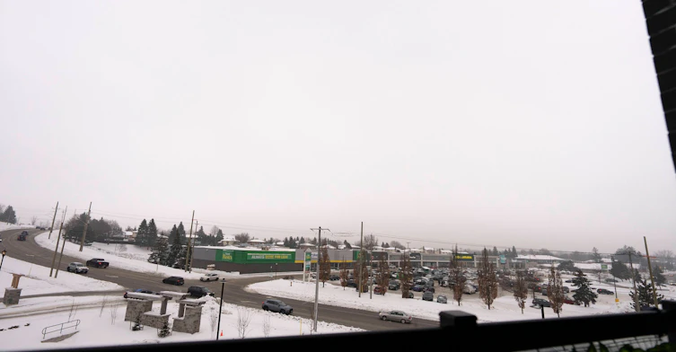 302-1000 Lackner Place E, Kitchener, ON, N2A 0L9 - 12