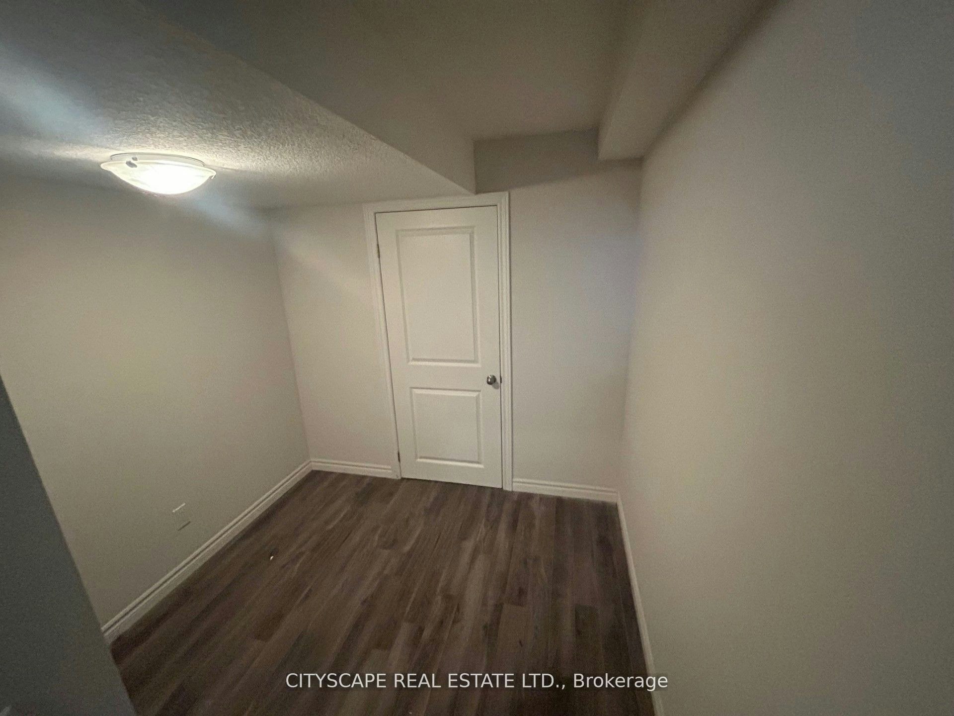 16-10.5 Dufferin Street, Norwich, ON, N0J 1P0 - 4