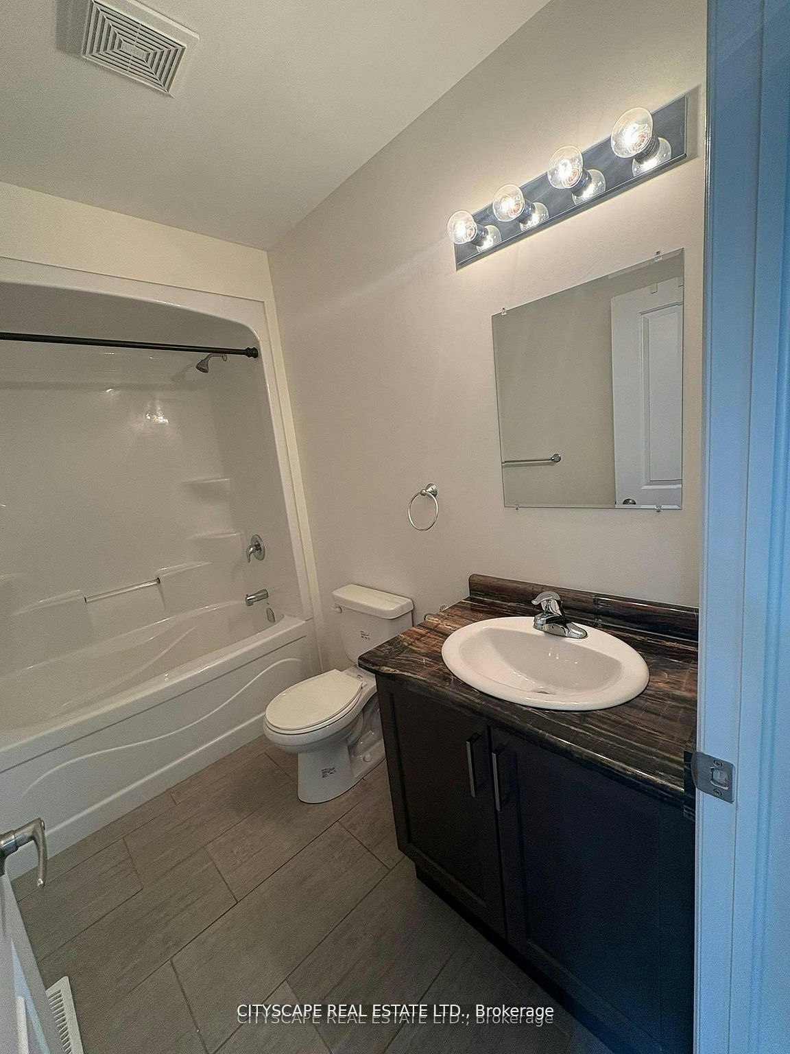16-10.5 Dufferin Street, Norwich, ON, N0J 1P0 - 14