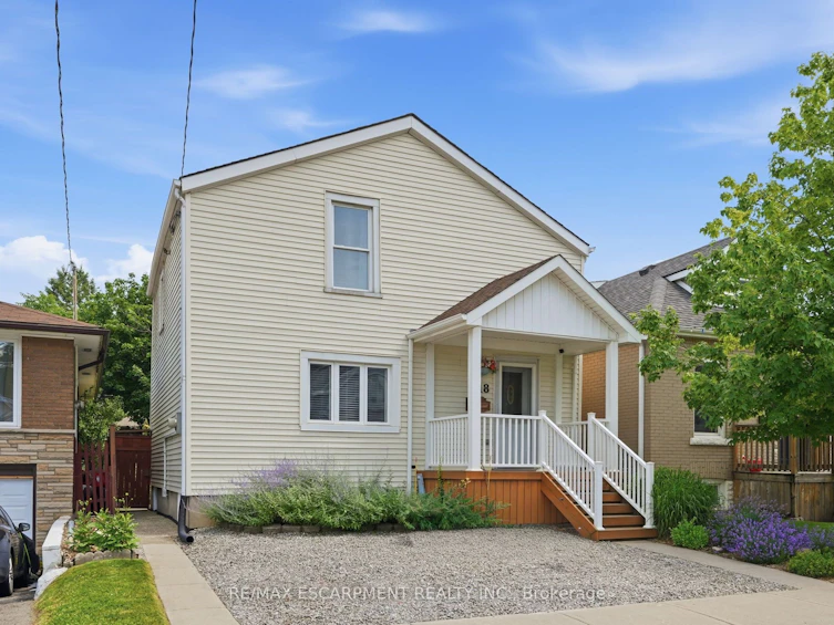 18 Province Street N, Hamilton, ON, L8H 4H4