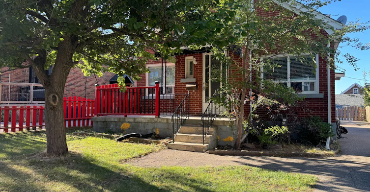 LOWER-950 Queens Boulevard, Kitchener, ON, N2M 1B4