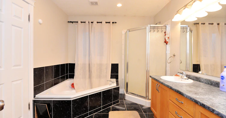 230 Doon Mills Drive, Kitchener, ON, N2P 2R8 - 30