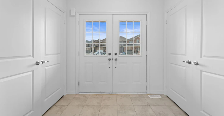 335 Russell Street, Southgate Township, ON, N0C 1B0 - 2