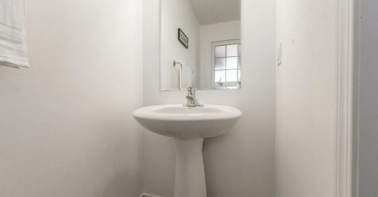 B8-7 Upper Mercer Street, Kitchener, ON, N2A 0B7 - 6