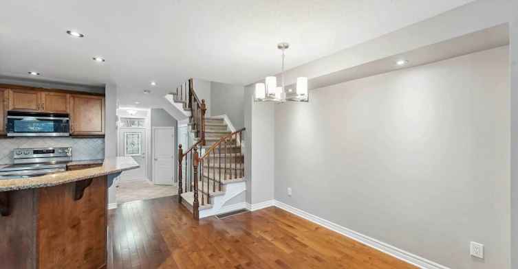130 Tandalee Crescent, Ottawa, ON, K2M 0A1 - 6