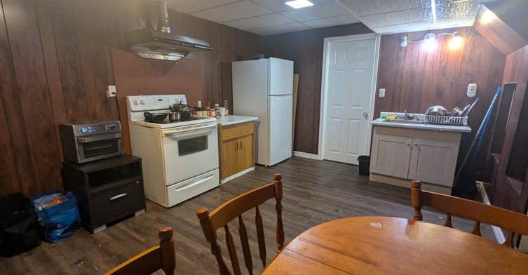 Lower-195 Carter Avenue, Waterloo, ON, N2J 3K5 - 19